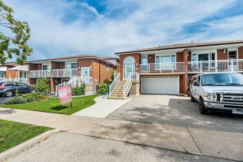 Photo 4 at 122 Sawmill Road, Jane Heights, Toronto