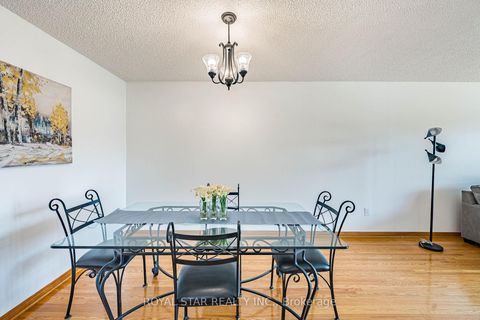 Photo 12 at 122 Sawmill Road, Jane Heights, Toronto