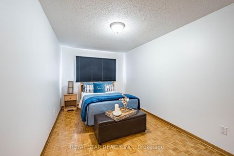 Photo 24 at 122 Sawmill Road, Jane Heights, Toronto