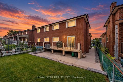 Photo 46 at 122 Sawmill Road, Jane Heights, Toronto