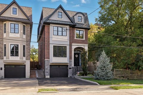 Photo 1 at 47 Hall Street, Mill Pond, Richmond Hill