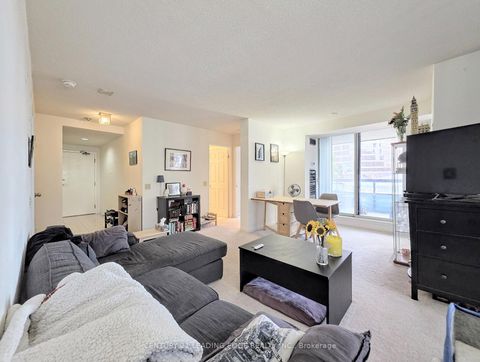 Photo 14 at 314 - 7 Bishop Avenue, Newtonbrook East, Toronto