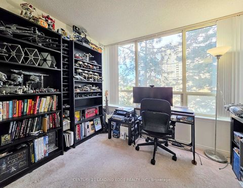 Photo 15 at 314 - 7 Bishop Avenue, Newtonbrook East, Toronto