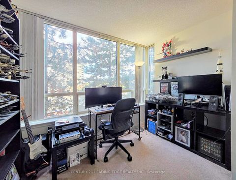 Photo 16 at 314 - 7 Bishop Avenue, Newtonbrook East, Toronto