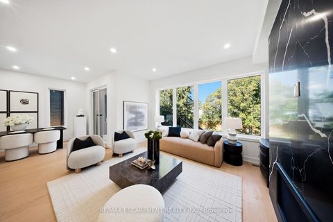 Photo 13 at 14 Kentroyal Drive, Humber Heights, Toronto