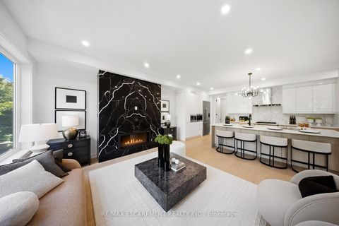 Photo 14 at 14 Kentroyal Drive, Humber Heights, Toronto