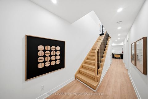 Photo 29 at 14 Kentroyal Drive, Humber Heights, Toronto