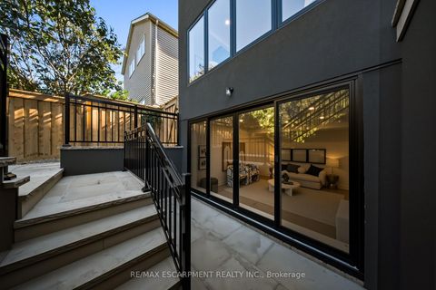 Photo 36 at 14 Kentroyal Drive, Humber Heights, Toronto