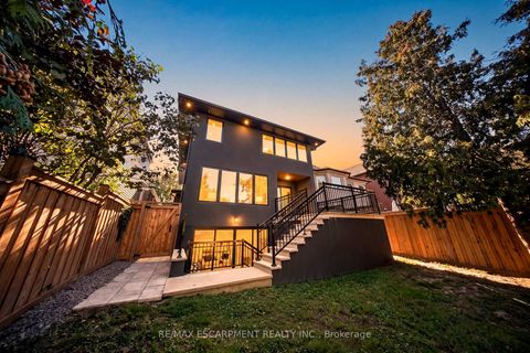 Photo 44 at 14 Kentroyal Drive, Humber Heights, Toronto