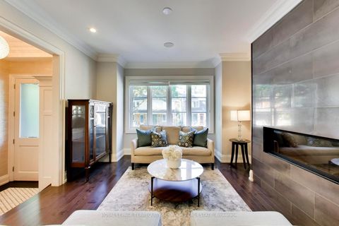 Photo 4 at 69 Taunton Road, Mount Pleasant East, Toronto