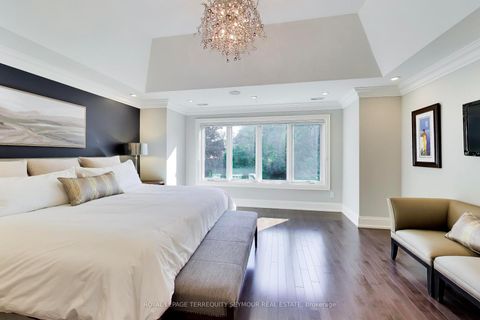 Photo 18 at 69 Taunton Road, Mount Pleasant East, Toronto