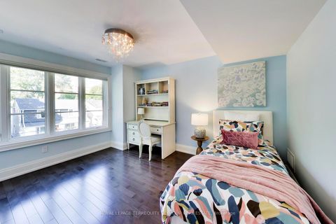 Photo 22 at 69 Taunton Road, Mount Pleasant East, Toronto