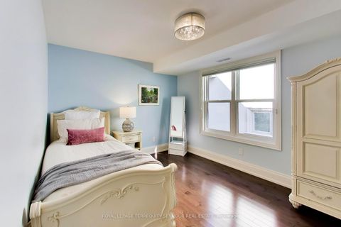 Photo 23 at 69 Taunton Road, Mount Pleasant East, Toronto