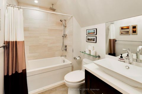 Photo 29 at 69 Taunton Road, Mount Pleasant East, Toronto