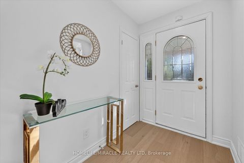 Photo 4 at 18 Elderfield Crescent, Etobicoke West Mall, Toronto