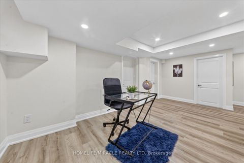 Photo 31 at 18 Elderfield Crescent, Etobicoke West Mall, Toronto