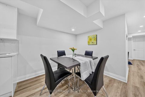 Photo 33 at 18 Elderfield Crescent, Etobicoke West Mall, Toronto