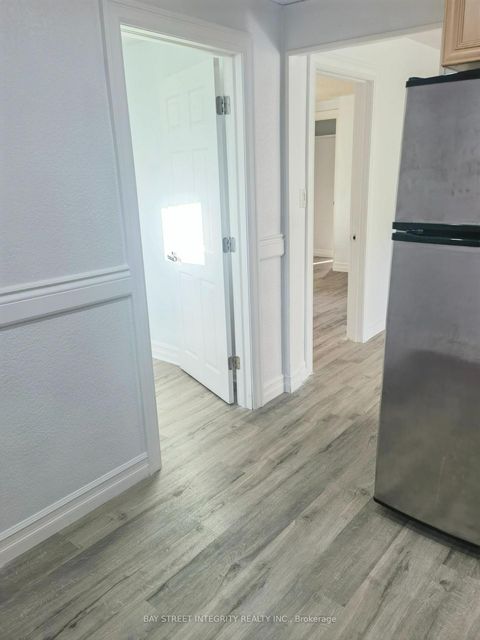 Photo 11 at 298 Lakeview Boulevard, Keswick South, Georgina