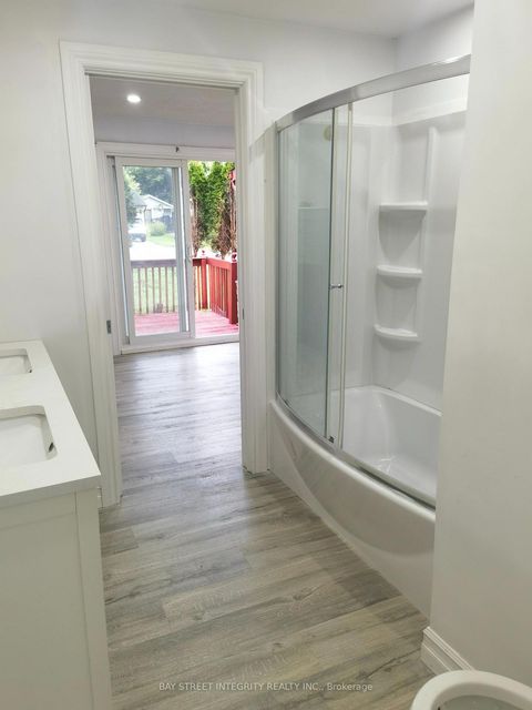 Photo 13 at 298 Lakeview Boulevard, Keswick South, Georgina