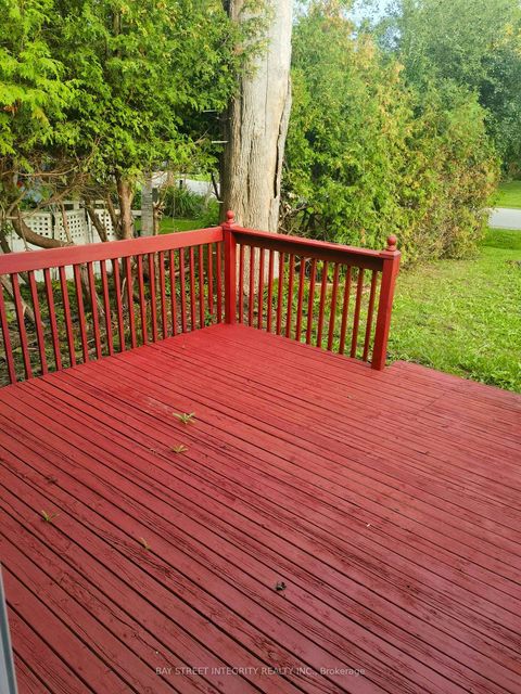 Photo 15 at 298 Lakeview Boulevard, Keswick South, Georgina