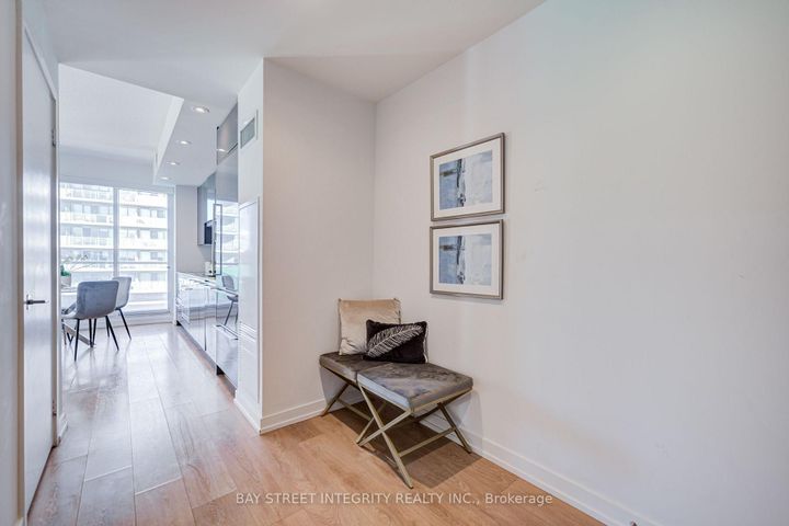 Photo 24 at 303 - 117 McMahon Drive, Bayview Village, Toronto