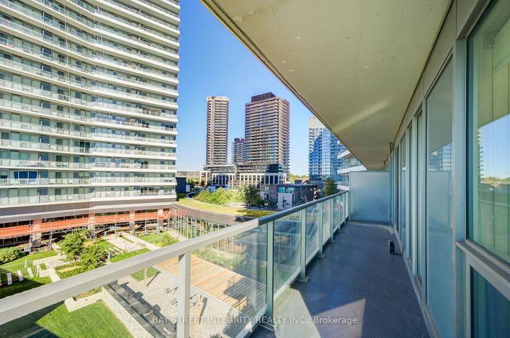 Photo 27 at 303 - 117 McMahon Drive, Bayview Village, Toronto