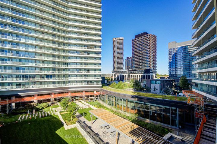 Photo 30 at 303 - 117 McMahon Drive, Bayview Village, Toronto