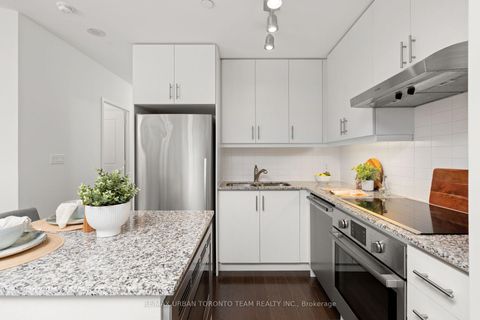 Photo 10 at 2104 - 1 The Esplanade Avenue, Waterfront Communities C8, Toronto