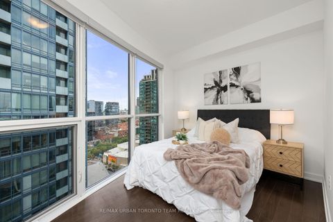 Photo 17 at 2104 - 1 The Esplanade Avenue, Waterfront Communities C8, Toronto