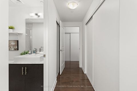 Photo 20 at 2104 - 1 The Esplanade Avenue, Waterfront Communities C8, Toronto