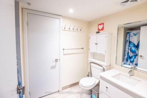 Photo 14 at E409 - 555 Wilson Avenue, Clanton Park, Toronto