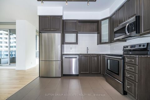 Photo 2 at 703 - 500 Sherbourne Street, North St. James Town, Toronto