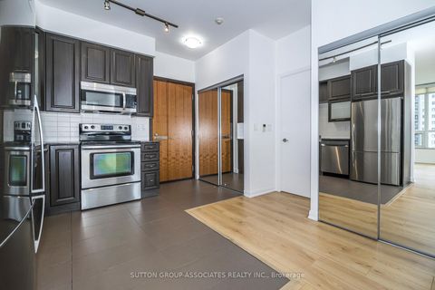 Photo 3 at 703 - 500 Sherbourne Street, North St. James Town, Toronto