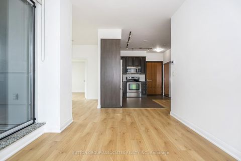Photo 5 at 703 - 500 Sherbourne Street, North St. James Town, Toronto