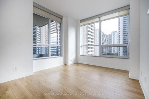 Photo 13 at 703 - 500 Sherbourne Street, North St. James Town, Toronto