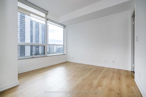 Photo 16 at 703 - 500 Sherbourne Street, North St. James Town, Toronto