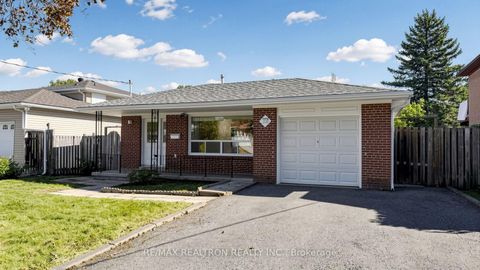 Photo 1 at 23 Lesgay Crescent, Don Valley Village, Toronto