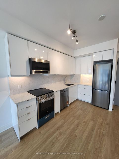 Photo 7 at 618 - 700 Sheppard Avenue W, Bathurst Manor, Toronto