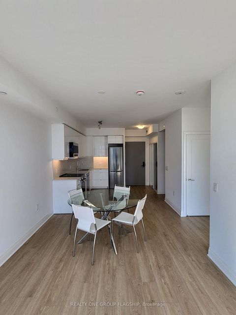 Photo 24 at 618 - 700 Sheppard Avenue W, Bathurst Manor, Toronto