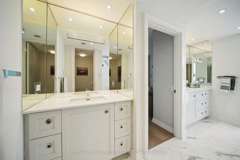 Photo 19 at 601 - 480 Queens Quay W, Waterfront Communities C1, Toronto