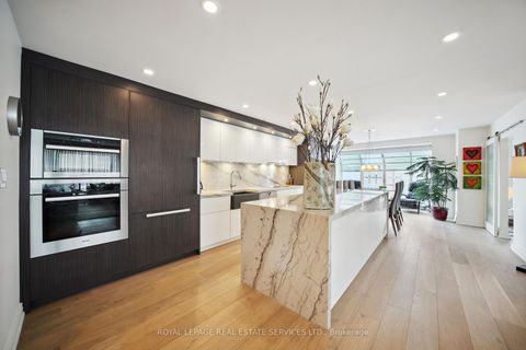 Photo 22 at 601 - 480 Queens Quay W, Waterfront Communities C1, Toronto