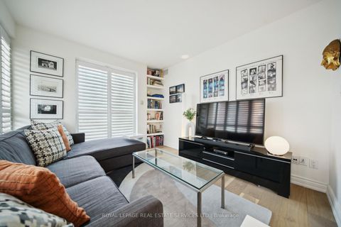 Photo 40 at 601 - 480 Queens Quay W, Waterfront Communities C1, Toronto