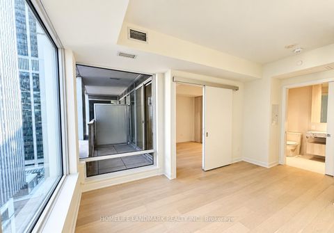 Photo 3 at 1007 - 11 Yorkville Avenue, Annex, Toronto