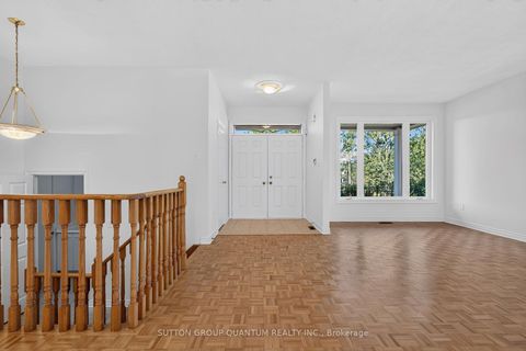 Photo 7 at 149 Haymer Drive, Maple, Vaughan
