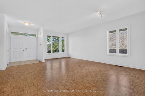Photo 8 at 149 Haymer Drive, Maple, Vaughan