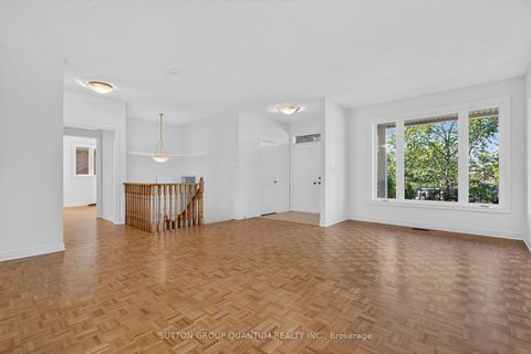 Photo 12 at 149 Haymer Drive, Maple, Vaughan