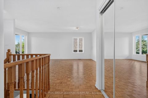 Photo 13 at 149 Haymer Drive, Maple, Vaughan