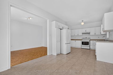 Photo 22 at 149 Haymer Drive, Maple, Vaughan