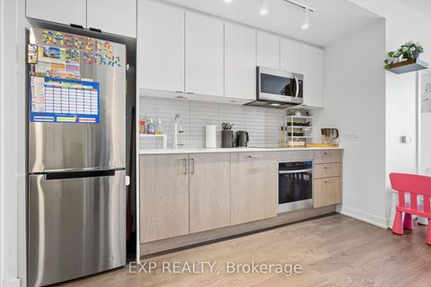 Photo 12 at 1712 - 1928 Lake Shore Boulevard W, Swansea, Toronto
