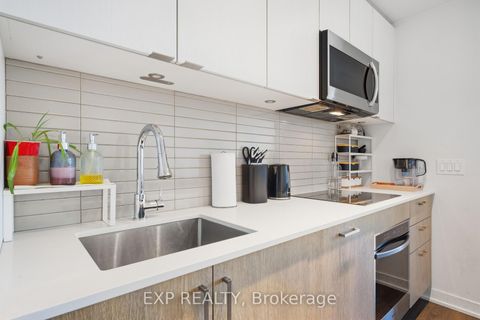 Photo 13 at 1712 - 1928 Lake Shore Boulevard W, Swansea, Toronto